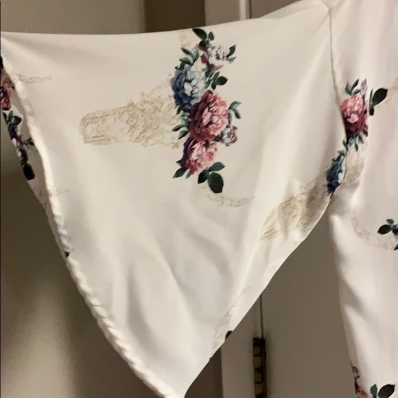 Peach Love California Kimono - Picture 2 of 8